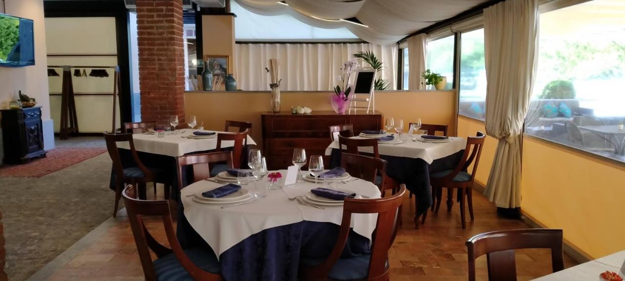 La Regibussa - Hotel Ristorante Asti Eksteriør bilde